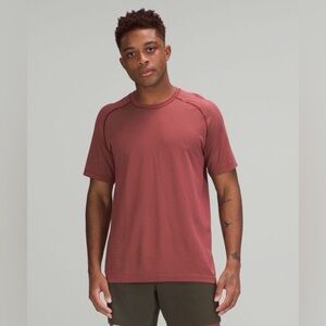 Lululemon Metal Vent Tech Short-Sleeve 2.0